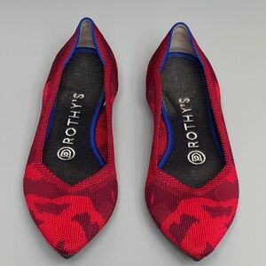 Rothy’s The Point Red Camo Flats Size 7 (Retired Style)